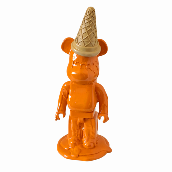 Beeld Beer IJshoorn Oranje